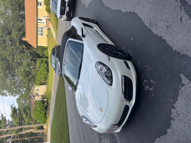 White Porsche detail